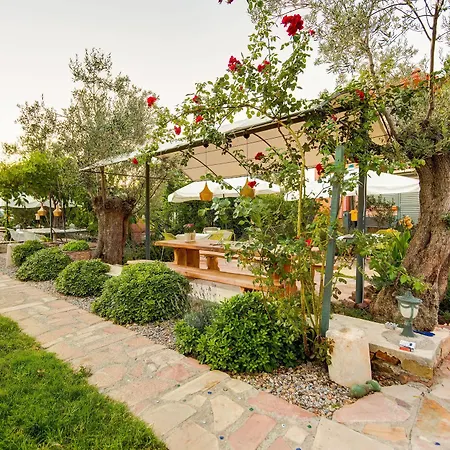 ホテル Cunda Battalos Kucuk