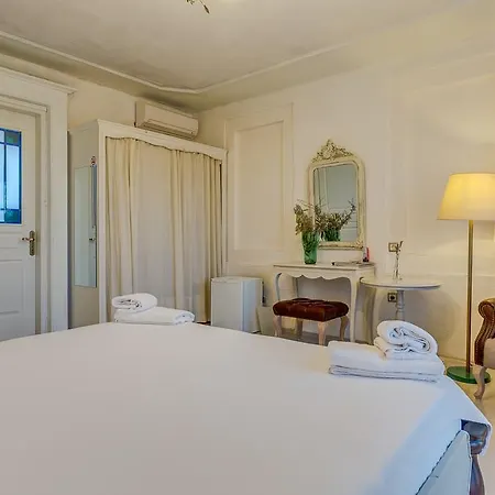 Cunda Battalos Kucuk Hotel Ayvalı