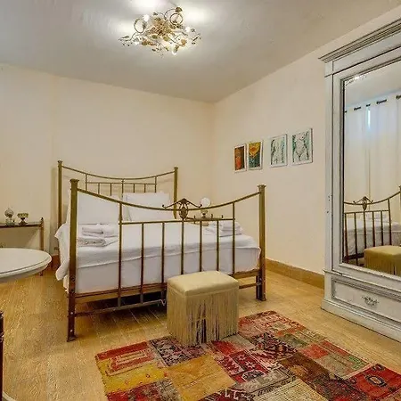 Hotel Cunda Battalos Kucuk 2*