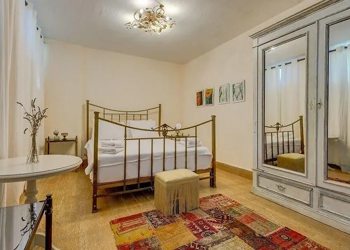 Hotel Cunda Battalos Kucuk 2*