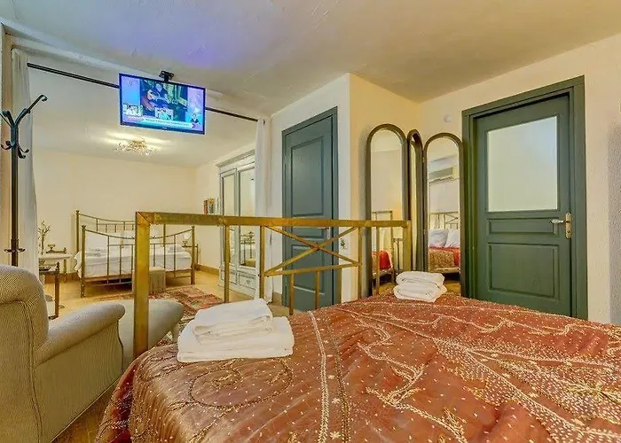 Cunda Battalos Kucuk 2*