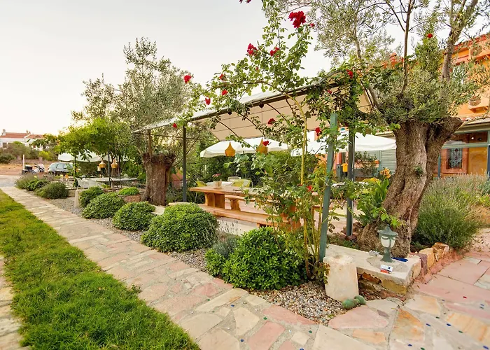 Hotel Cunda Battalos Kucuk